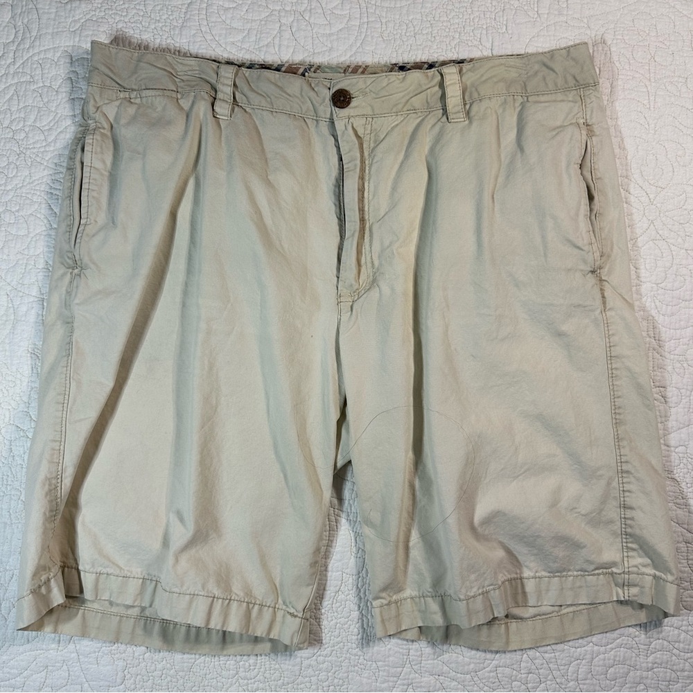 Tailor Vintage | Khaki Shorts | Size 36
